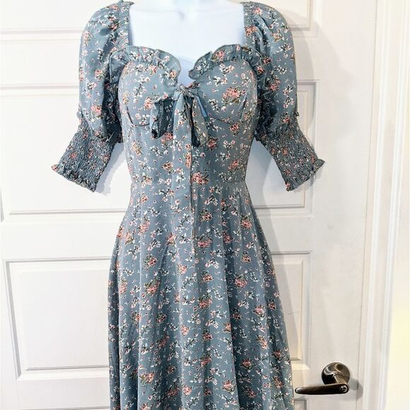 Vintage Inspired Floral Dress  - Picture 1 of 3